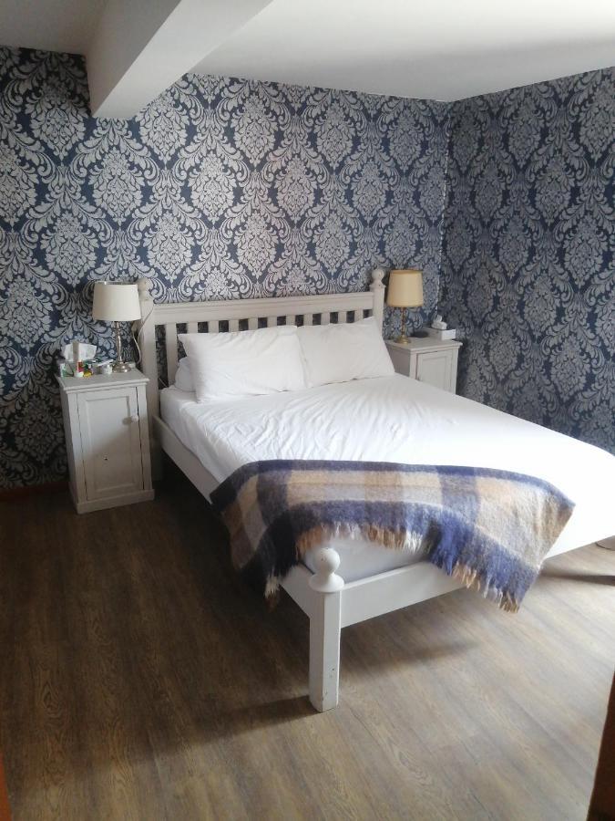 The Courtyard Bed and Breakfast Couiza Exteriör bild